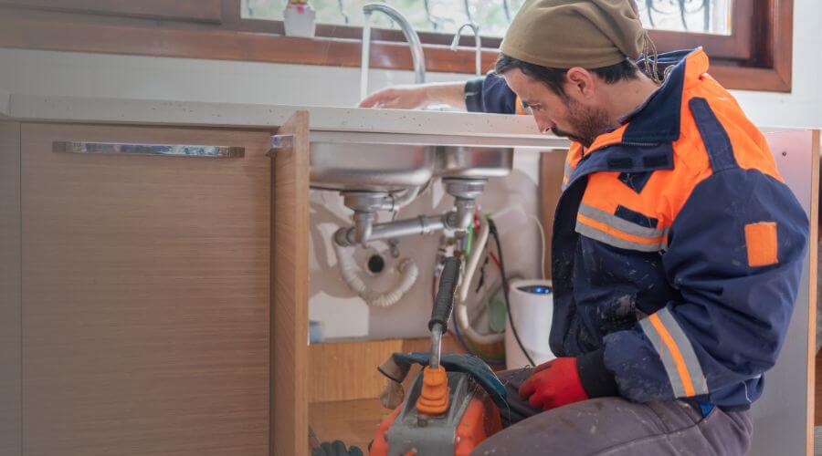 Local sewer line repair in Three Rivers, TX